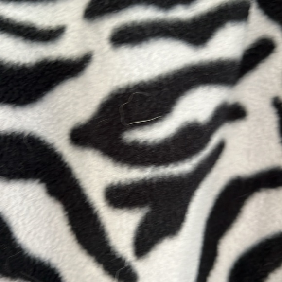 Soft flannel type of relaxing sweats or pj bottom. - Picture 2 of 4